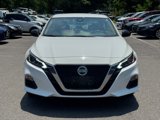 Used 2022 Nissan Altima 2.5 SR image 2