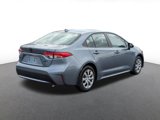 Used 2022 Toyota Corolla LE image 3