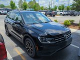 Used 2021 Volkswagen Tiguan SE w/ Panoramic Sunroof Package image 3