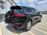 Used 2016 Porsche Cayenne image 4