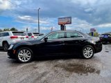 Used 2021 Chrysler 300 Touring L image 3