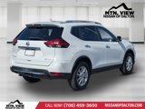 Used 2017 Nissan Rogue SV image 5