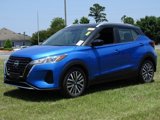 Used 2023 Nissan Kicks SV image 3