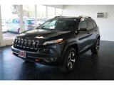 Used 2015 Jeep Cherokee Trailhawk image 3