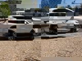 Used 2019 Hyundai Santa Fe SE image 4