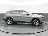 Used 2020 Jeep Cherokee Limited image 2