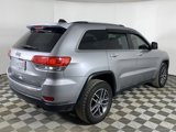 Used 2017 Jeep Grand Cherokee Limited image 5