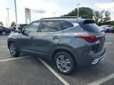Used 2021 Kia Seltos S image 3