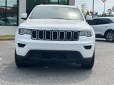 Used 2021 Jeep Grand Cherokee Laredo image 2