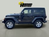 Used 2018 Jeep Wrangler Sport image 2