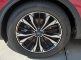 Used 2022 Ford Escape SE w/ SE Sport Appearance Package image 5