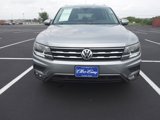 Used 2020 Volkswagen Tiguan SEL image 4