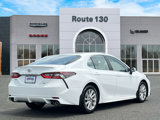Used 2022 Toyota Camry SE image 4