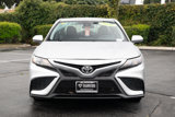 Used 2021 Toyota Camry SE image 2