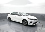 Certified 2023 Kia Forte LXS image 4
