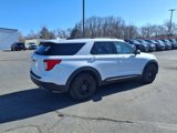 Used 2023 Ford Explorer XLT w/ Equipment Group 202A image 3