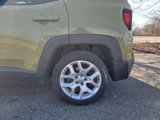Used 2015 Jeep Renegade Latitude image 5