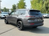 Used 2022 Jeep Grand Cherokee L Laredo image 2