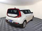 Used 2022 Kia Soul LX w/ Technology Package image 4