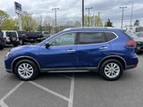Used 2018 Nissan Rogue SV image 4