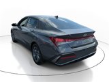 Used 2024 Hyundai Elantra SEL image 4