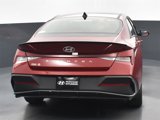 Used 2025 Hyundai Elantra Sport image 4