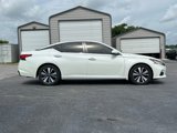 Used 2021 Nissan Altima 2.5 SV w/ SV Premium Package image 4