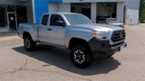 Used 2022 Toyota Tacoma SR image 2