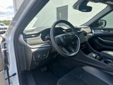 Used 2024 Jeep Grand Cherokee Altitude image 5