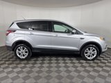 Used 2017 Ford Escape SE image 2