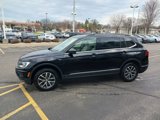 Used 2020 Volkswagen Tiguan SE image 2