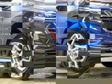 Used 2023 Chevrolet Equinox LT image 3