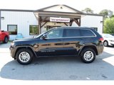 Used 2018 Jeep Grand Cherokee Laredo image 2