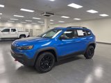 Used 2019 Jeep Cherokee Trailhawk image 3
