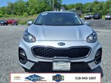 Used 2020 Kia Sportage LX image 2
