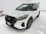 Used 2023 Nissan Kicks SR image 4