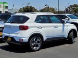 New 2025 Hyundai Venue SEL image 4