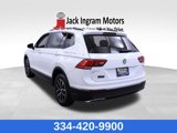 Used 2021 Volkswagen Tiguan SE R-Line image 3