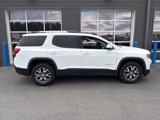 Used 2023 GMC Acadia SLT image 4