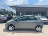 Used 2011 Toyota Yaris 4-Door Hatchback image 2
