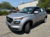 New 2025 Hyundai Venue SE image 3