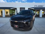 Used 2025 Chevrolet Trax LS image 3