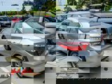 Used 2016 Toyota Camry SE image 4