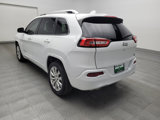 Used 2017 Jeep Cherokee Overland image 5