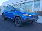 Used 2021 Jeep Cherokee Trailhawk image 2