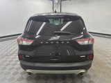 Used 2020 Ford Escape SE image 4