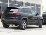 Used 2016 Jeep Cherokee Trailhawk w/ Comfort/Convenience Group image 3