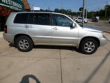 Used 2005 Toyota Highlander 4WD V6 w/ 3rd Row image 5