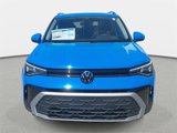 New 2025 Volkswagen Taos SE image 2
