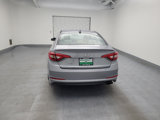 Used 2017 Hyundai Sonata SE image 6
